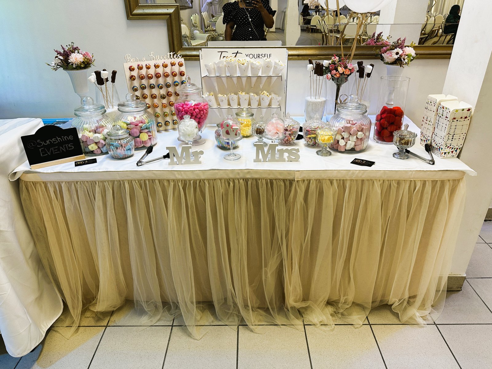 Candy Bar — Sunshine Events, animation pour mariages, anniversaires et soirées d'entreprise en Île-de-France